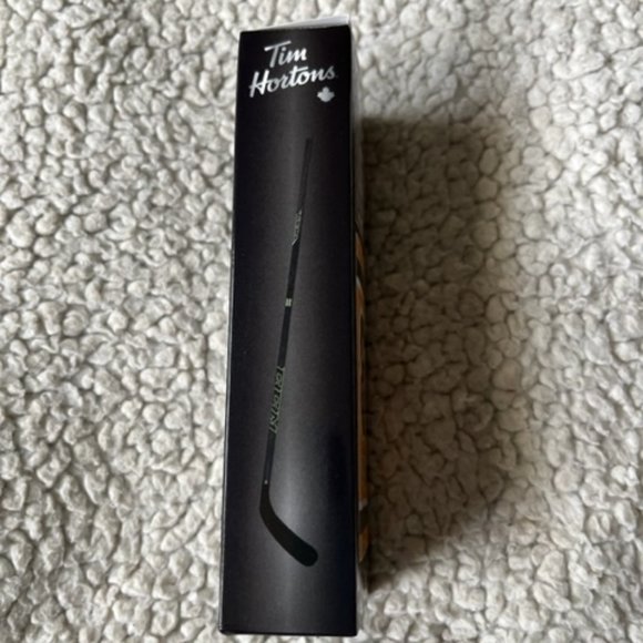 Tim Hortons NHL Limited Edition SIDNEY CROSBY No 87 Mini Hockey Stick and Locker - Picture 4 of 11